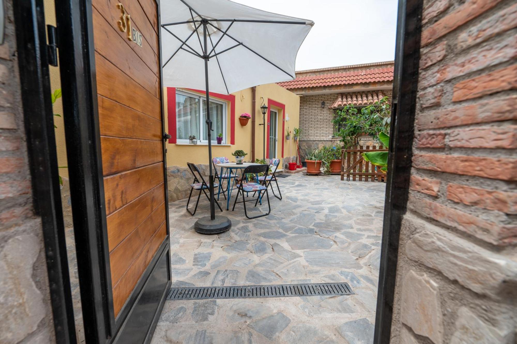 Вилла Casa "La Gata Azul" Con Jardin Privado Эль-Кампильо-дель-Моро Экстерьер фото
